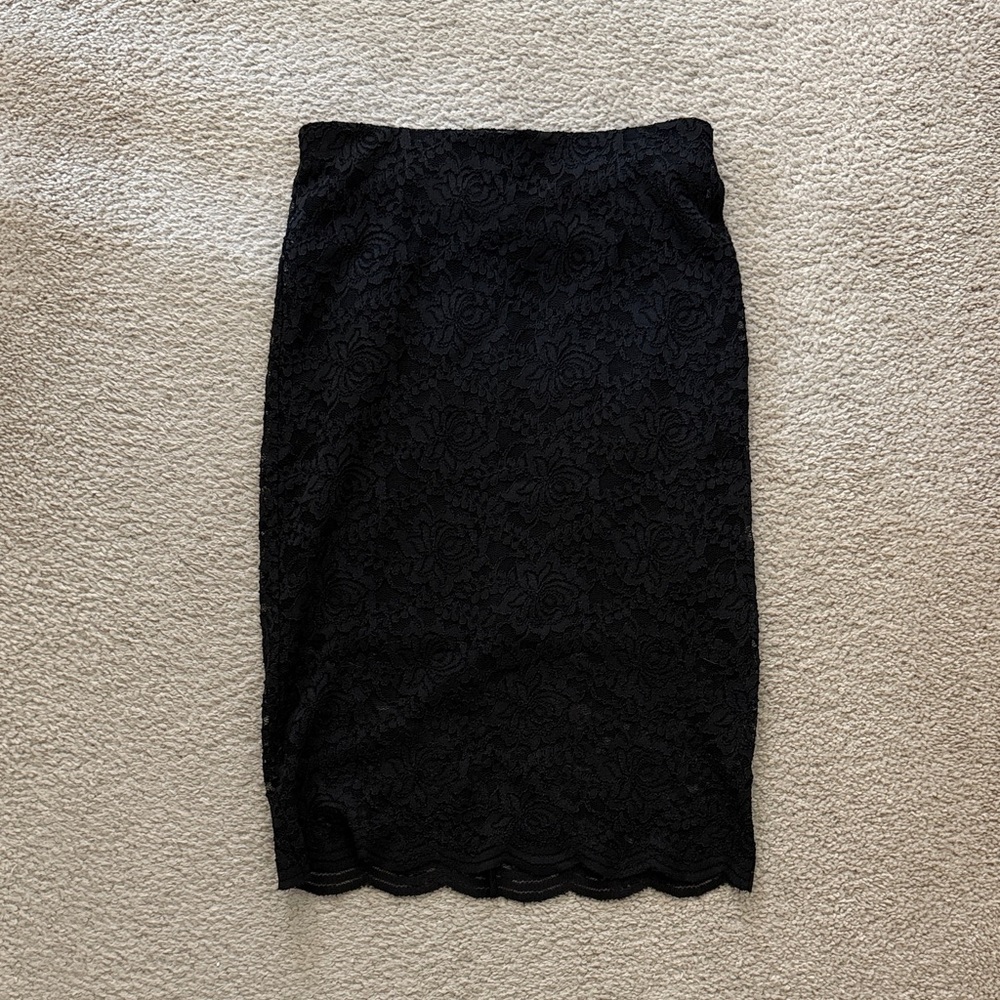 Forever 21 Black Floral Lace Midi Skirt